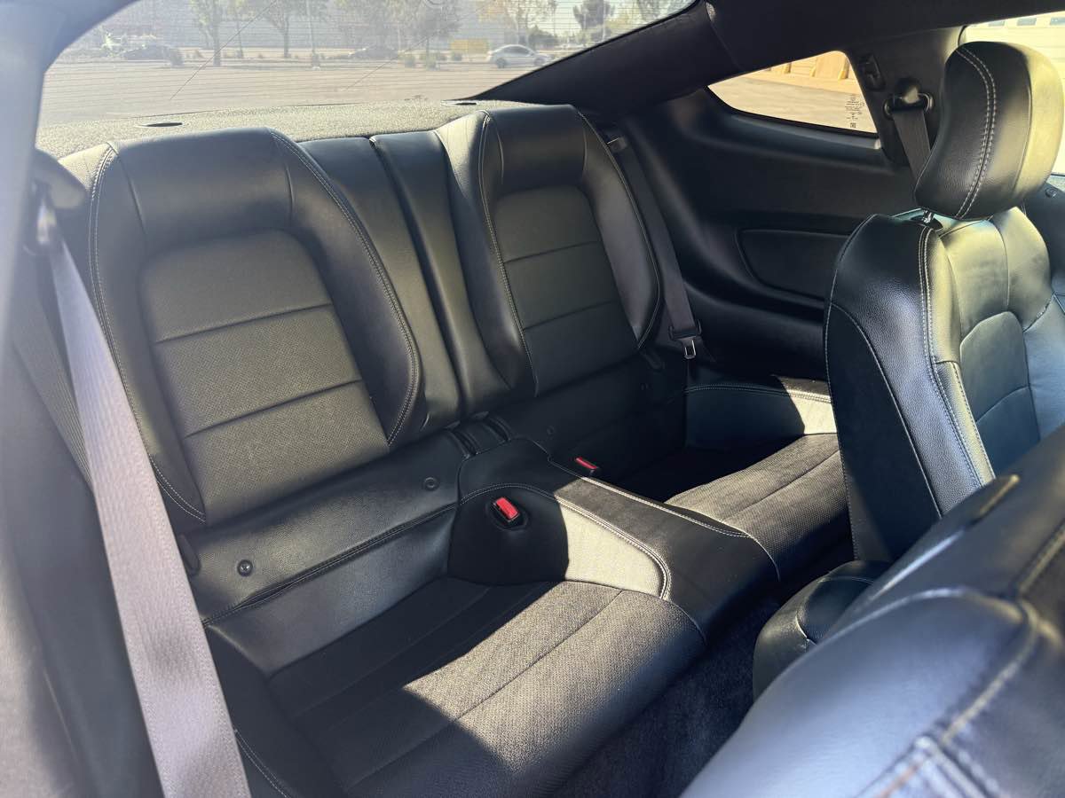 Used 2017 Ford Mustang GT Premium w/ Equipment Group 401A image 20