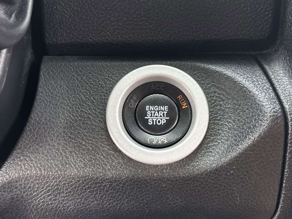 Used 2017 RAM 3500 Laramie Longhorn image 17