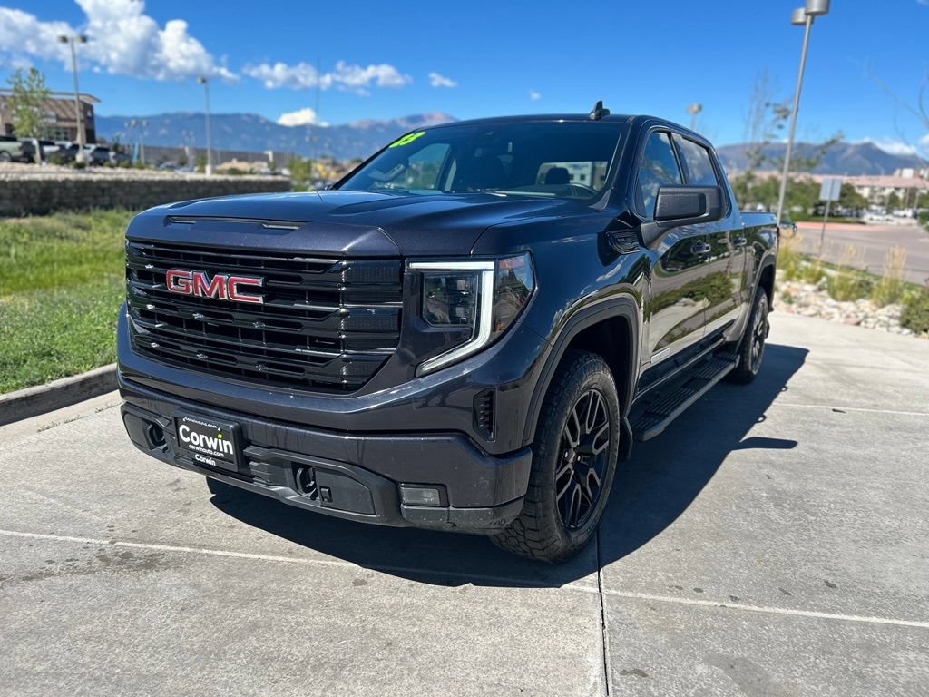 Used 2023 GMC Sierra 1500 Elevation w/ X31 Off-Road Package AWD/4WD image 3