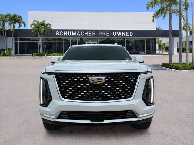 Used 2025 Cadillac Escalade ESV Premium Luxury w/ Touring Package AWD/4WD image 2