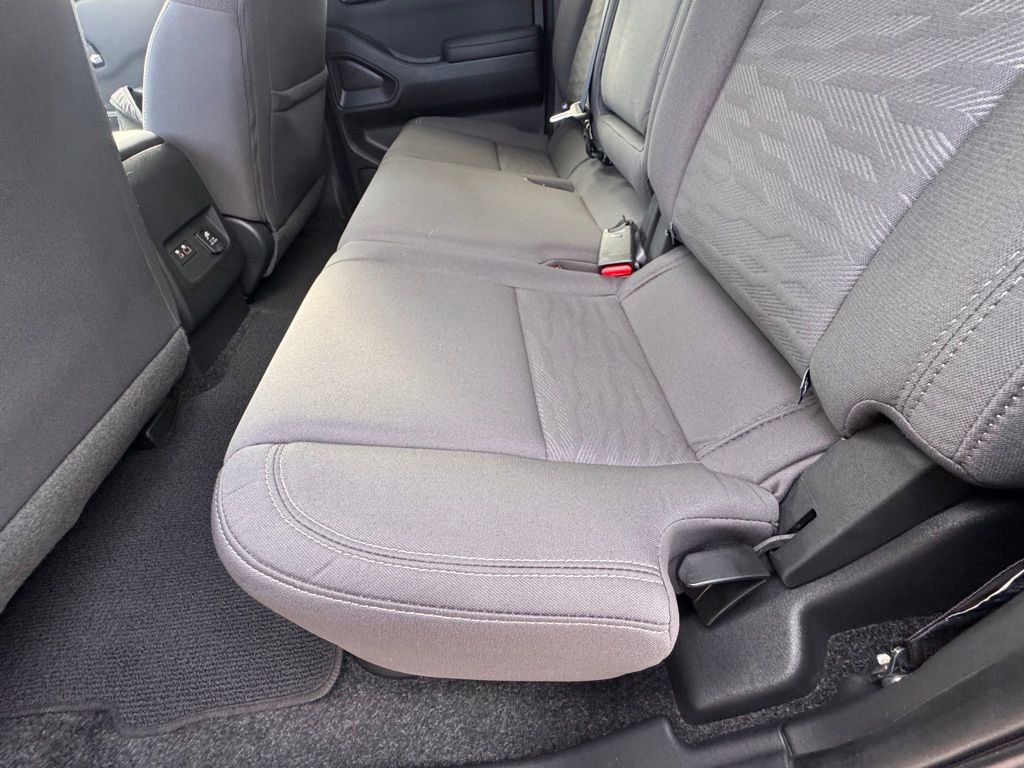 Certified 2024 Nissan Frontier SV w/ Technology Package image 21