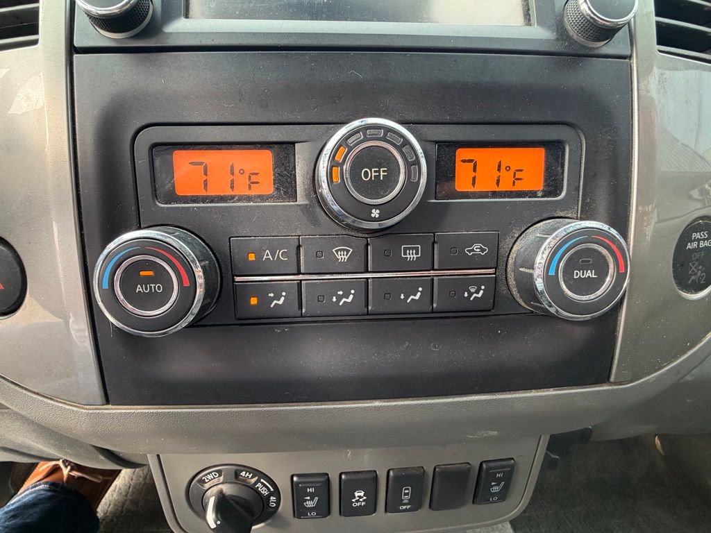 Used 2013 Nissan Frontier SL image 18