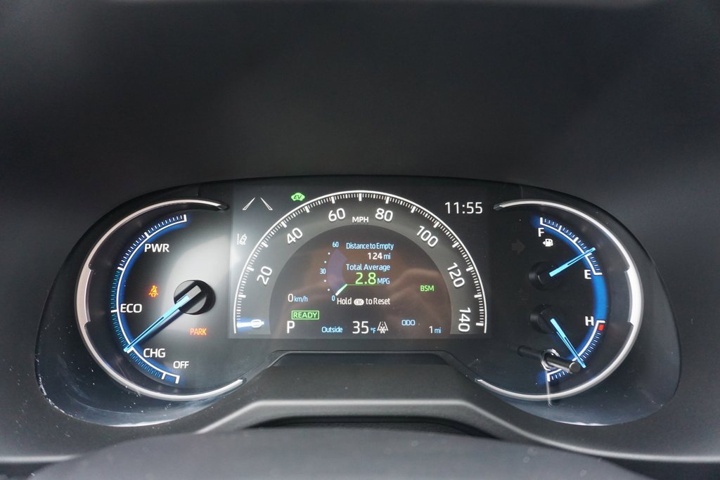 New 2025 Toyota RAV4 XLE image 5