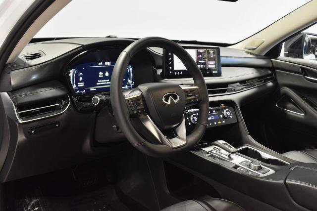 Certified 2026 INFINITI QX60 Luxe w/ Cargo Package AWD/4WD image 3
