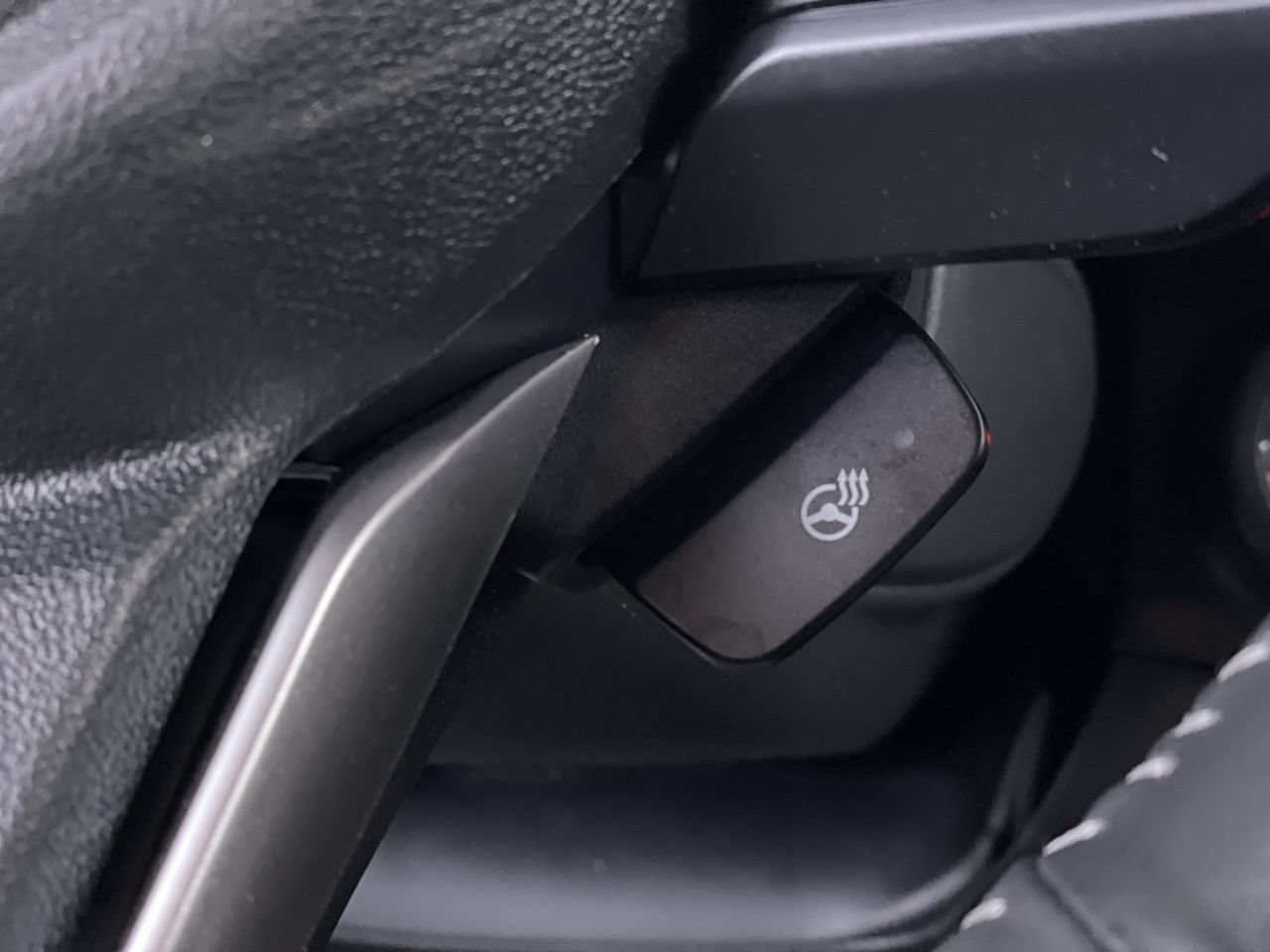 Used 2023 Subaru Ascent Touring AWD/4WD image 27