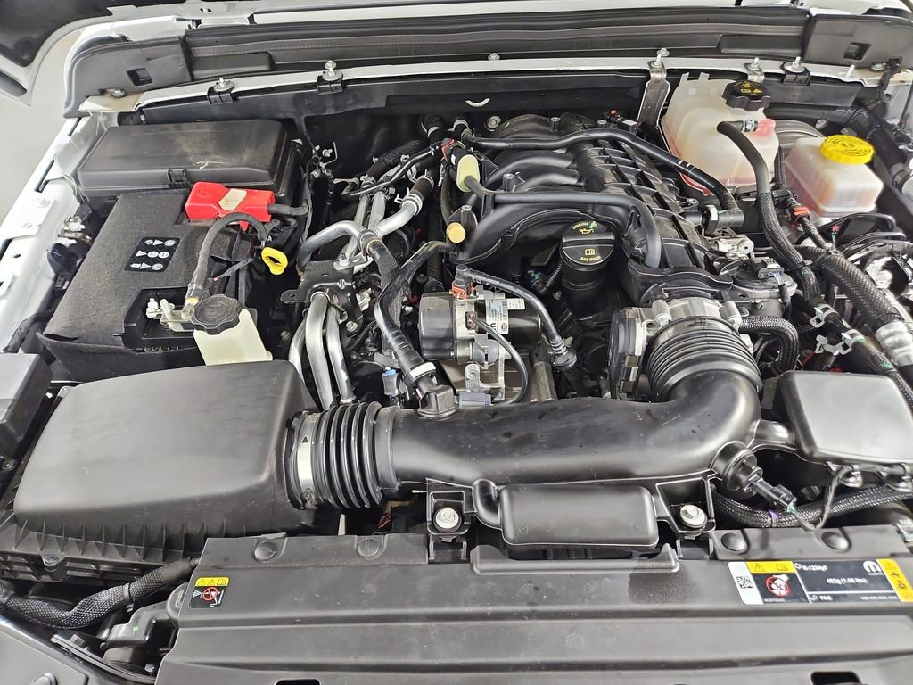 Used 2022 Jeep Wrangler Sport S image 22