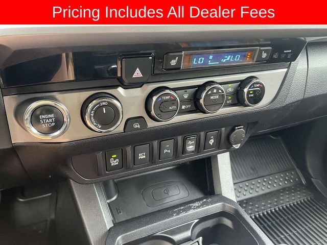 Used 2017 Toyota Tacoma Limited w/ Tow Package AWD/4WD image 35