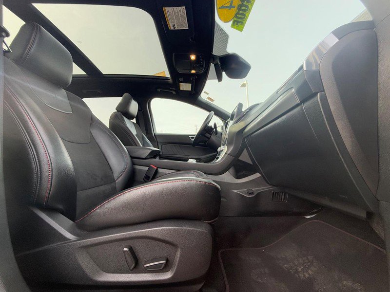 Certified 2024 Ford Edge ST w/ Equipment Group 401A image 13
