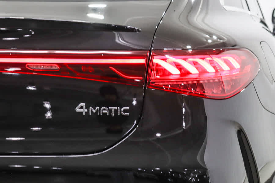 Used 2023 Mercedes-Benz EQS 580 4MATIC Sedan image 7