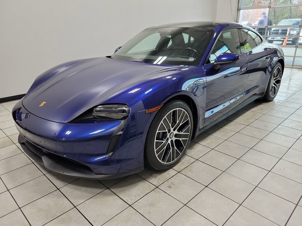 Used 2021 Porsche Taycan image 19