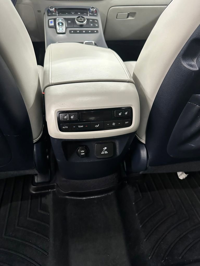 Used 2022 Hyundai Palisade Limited AWD/4WD image 25