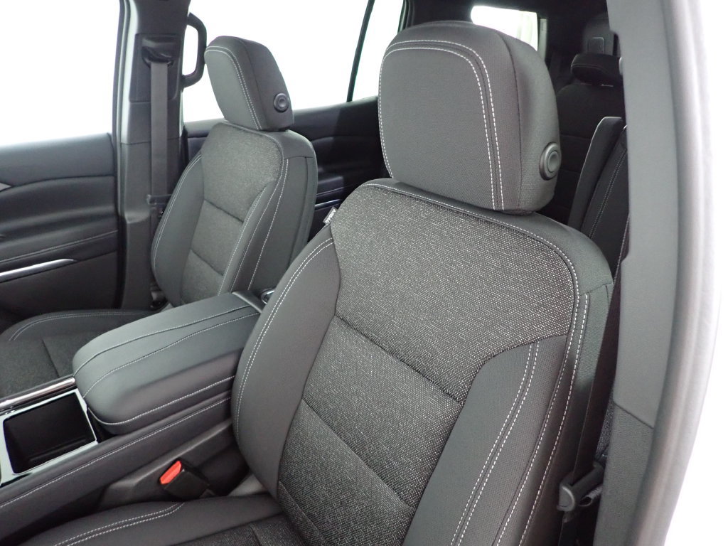 New 2027 Chevrolet Traverse LT w/ Driver Confidence Package AWD/4WD image 23