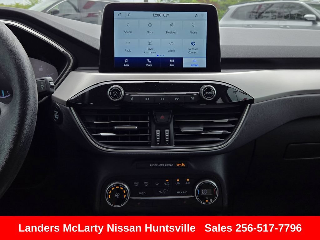 Used 2020 Ford Escape SE FWD image 18