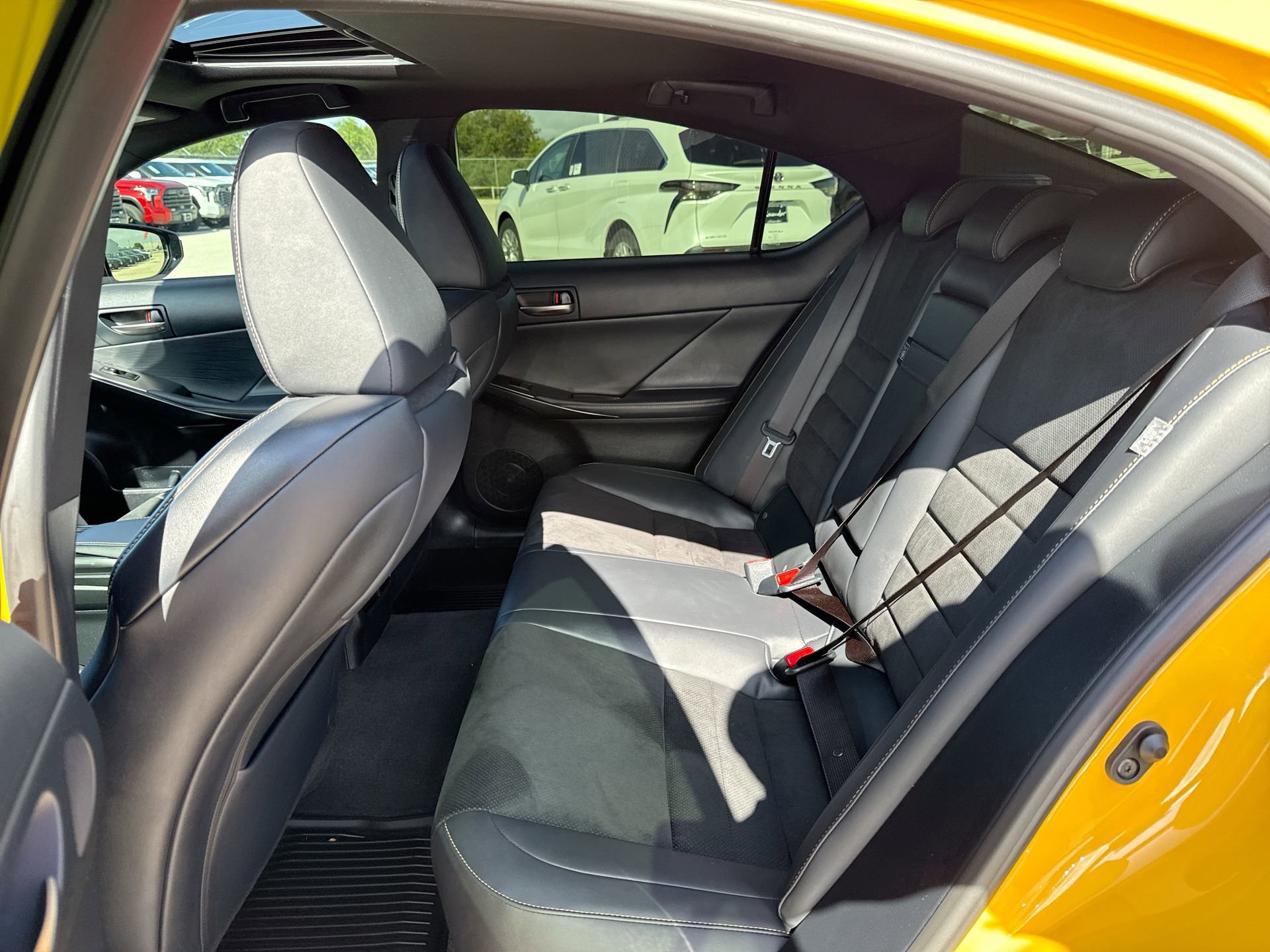 Used 2025 Lexus IS 500 RWD image 25