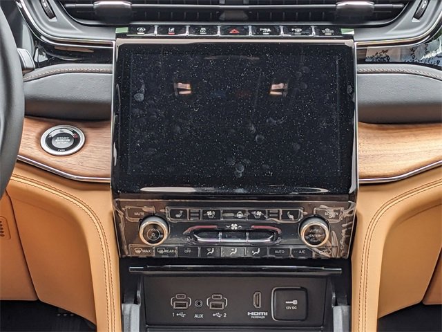 New 2025 Jeep Grand Cherokee L Summit image 15