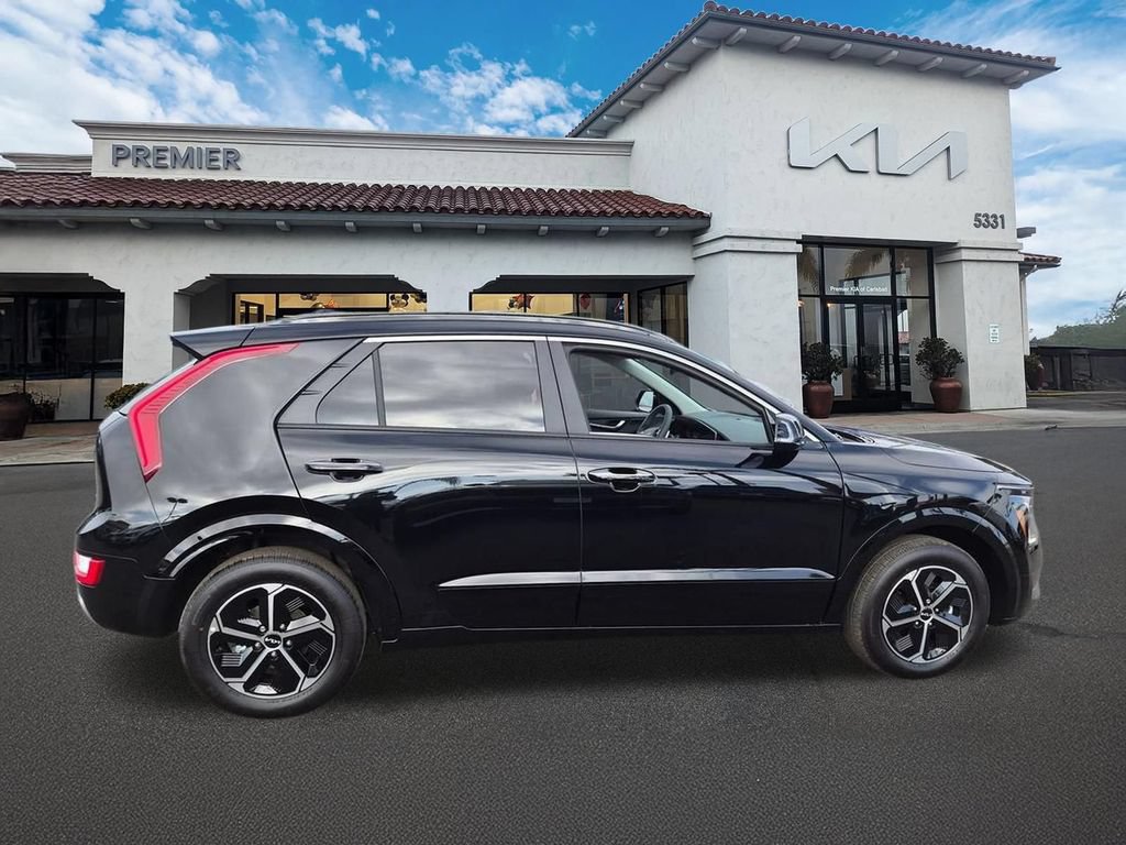 New 2026 Kia Niro FWD image 9