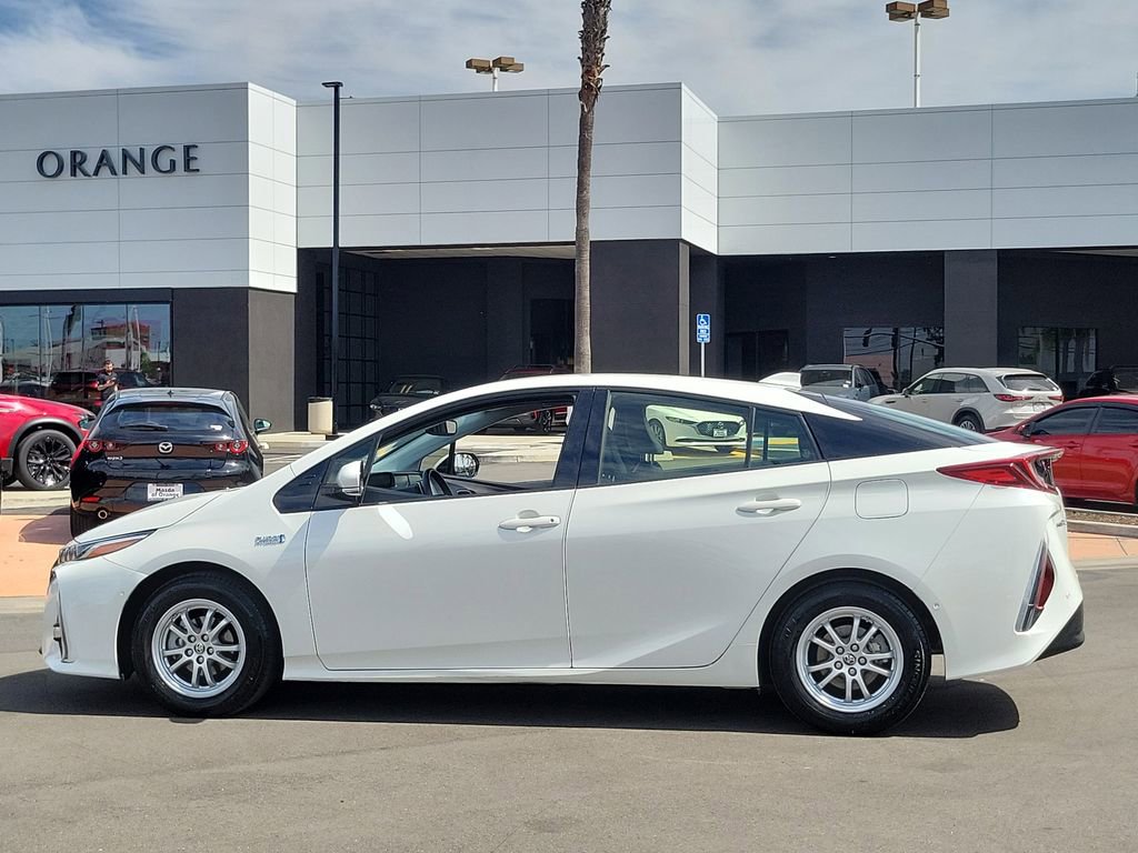 Used 2019 Toyota Prius Prime Advanced FWD image 34