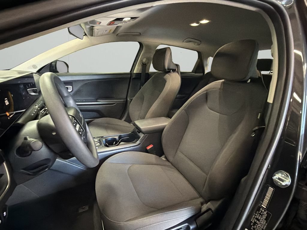 Used 2026 Kia K4 FWD image 12