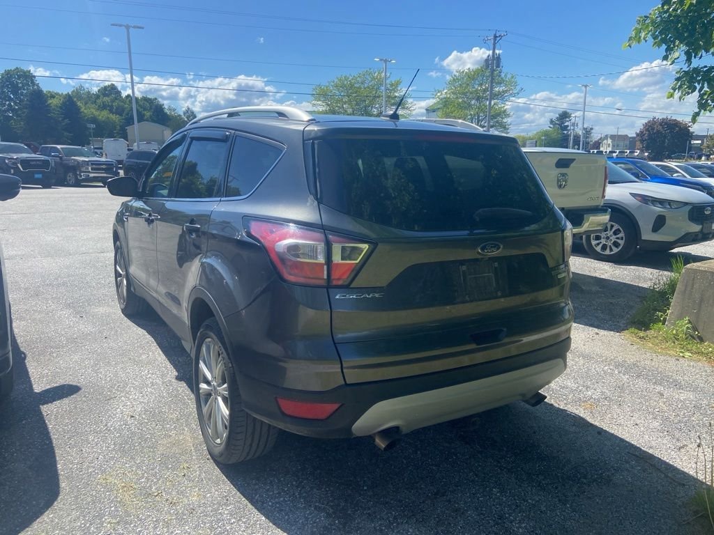 Used 2017 Ford Escape Titanium AWD/4WD image 4