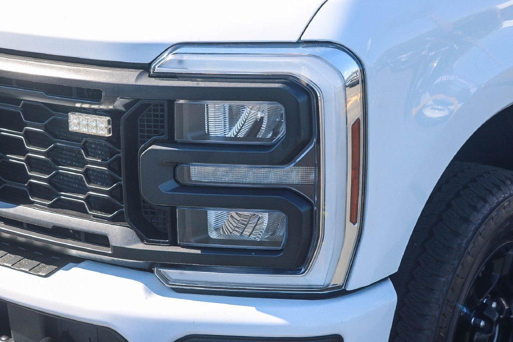 Certified 2024 Ford F250 XL w/ STX Appearance Package AWD/4WD image 13