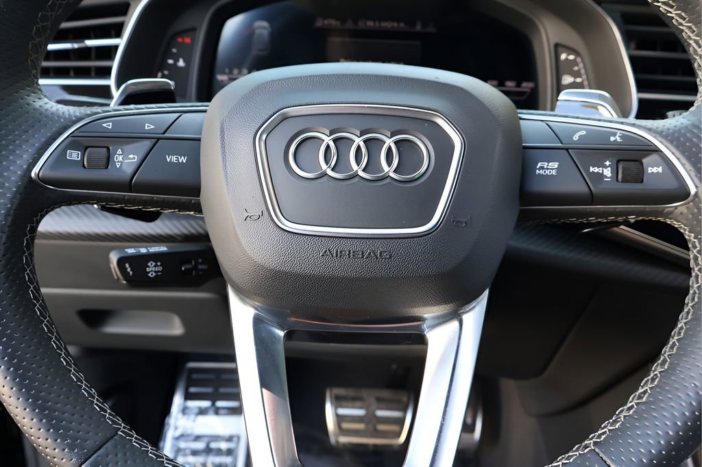 Used 2021 Audi RS Q8 image 20