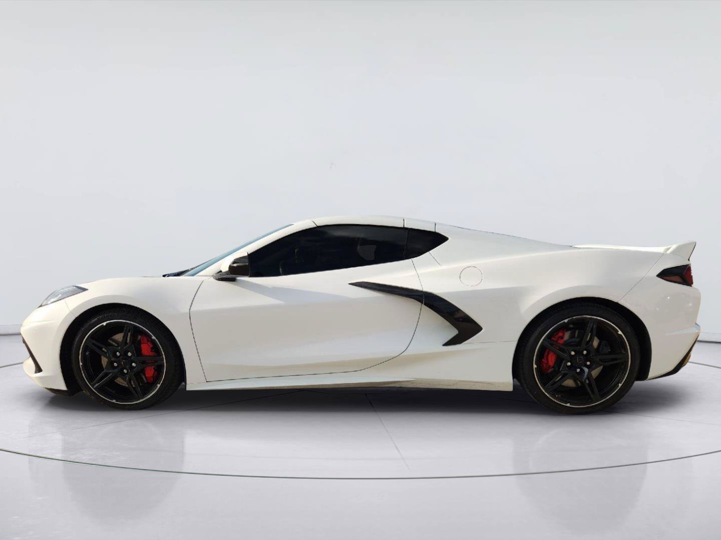 Certified 2021 Chevrolet Corvette Stingray Preferred Cpe w/ Z51 Performance Package RWD image 4
