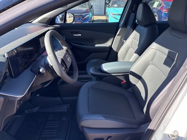 New 2026 Nissan Leaf SV+ w/ Illuminated Package FWD image 9