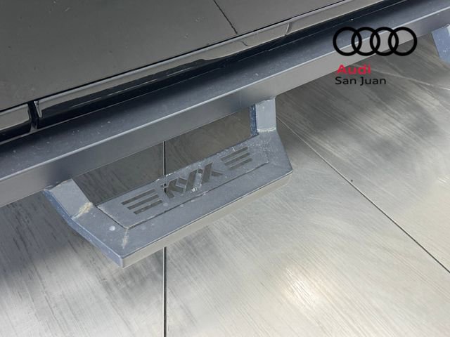 Used 2023 Jeep Gladiator Rubicon w/ Trailer Tow Package image 10