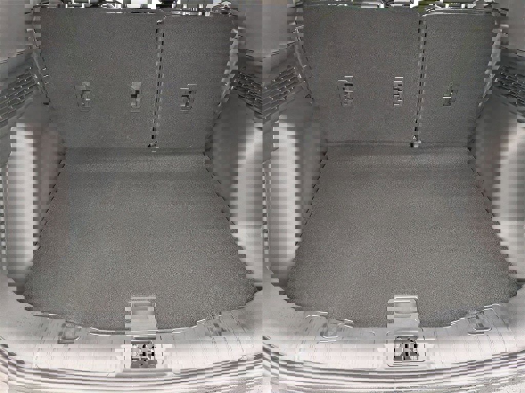 New 2026 Ford Escape Platinum w/ Equipment Group 601A image 7