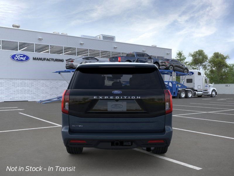 New 2026 Ford Expedition Active RWD image 5