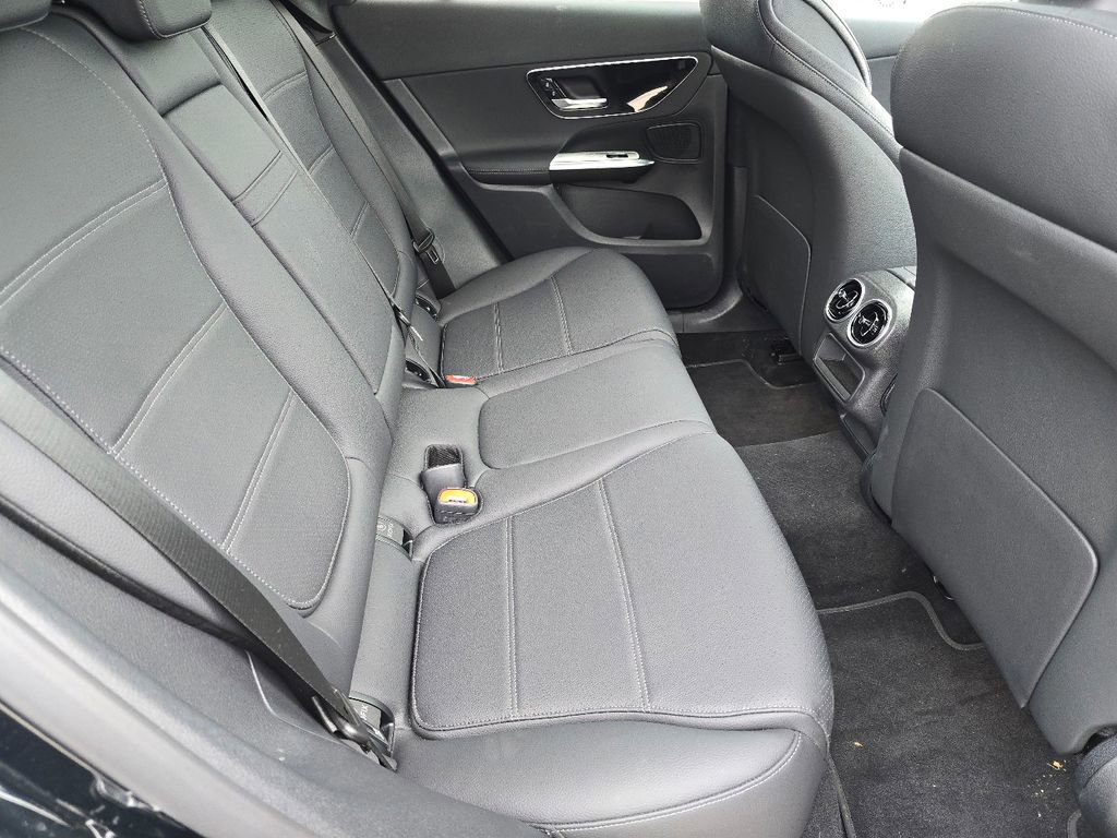 Certified 2026 Mercedes-Benz GLC 300 4MATIC image 21