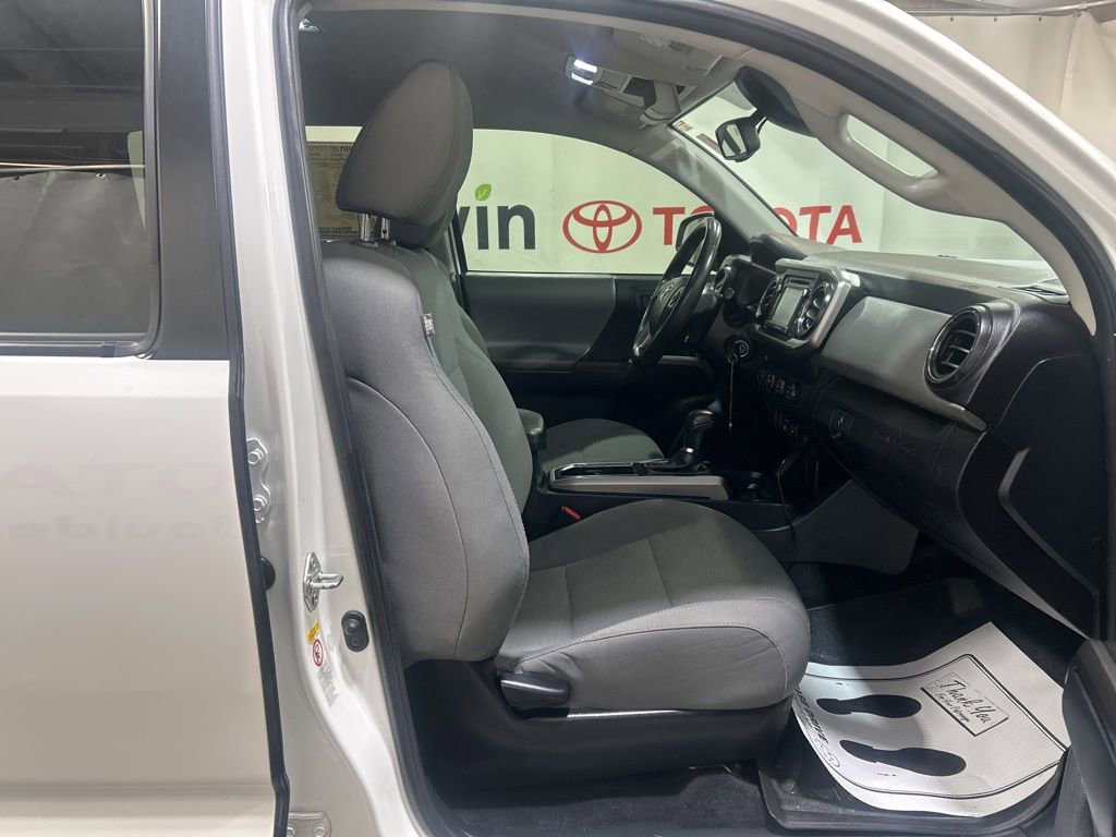 Used 2019 Toyota Tacoma SR5 image 13