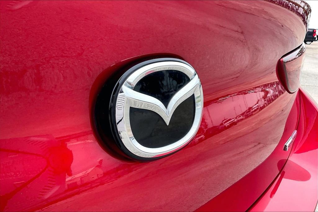 Used 2025 MAZDA MAZDA3 s FWD image 27