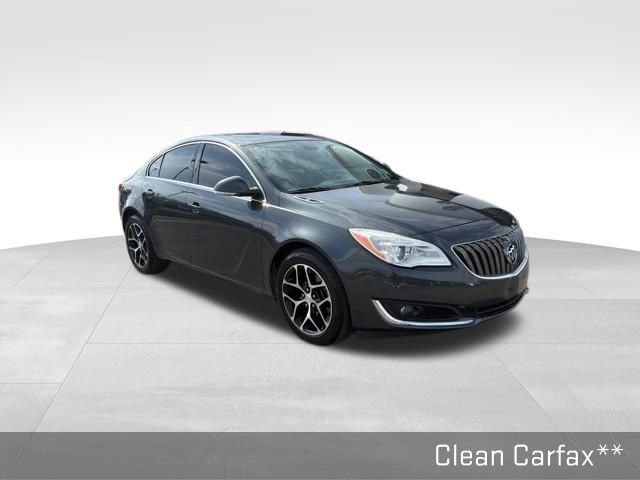 Used 2017 Buick Regal Sport Touring image 2
