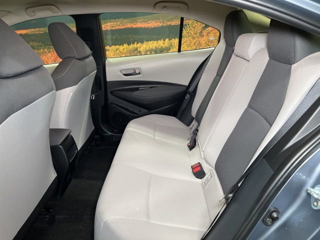 Used 2022 Toyota Corolla LE image 41
