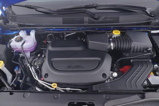 New 2027 Chrysler Pacifica Select FWD image 15