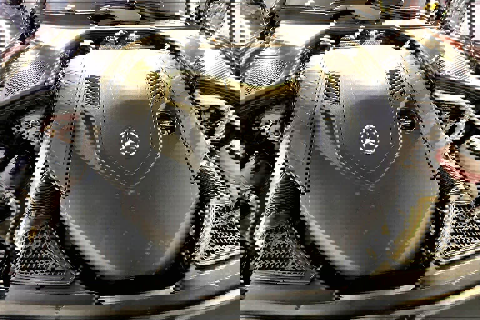 New 2026 Mercedes-Benz S 580 4MATIC Sedan image 14