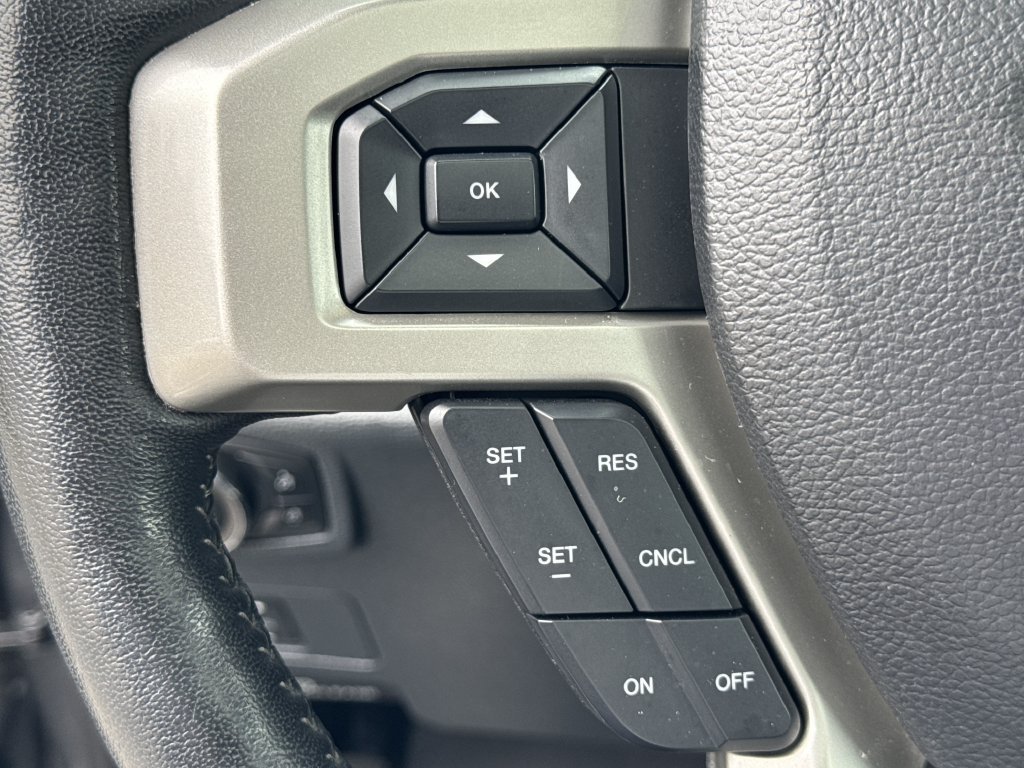 Used 2022 Ford F250 Lariat w/ Lariat Value Package AWD/4WD image 25