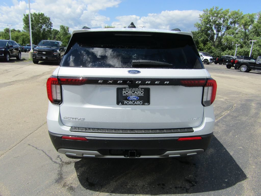 New 2026 Ford Explorer Active w/ Active Comfort Package AWD/4WD image 8