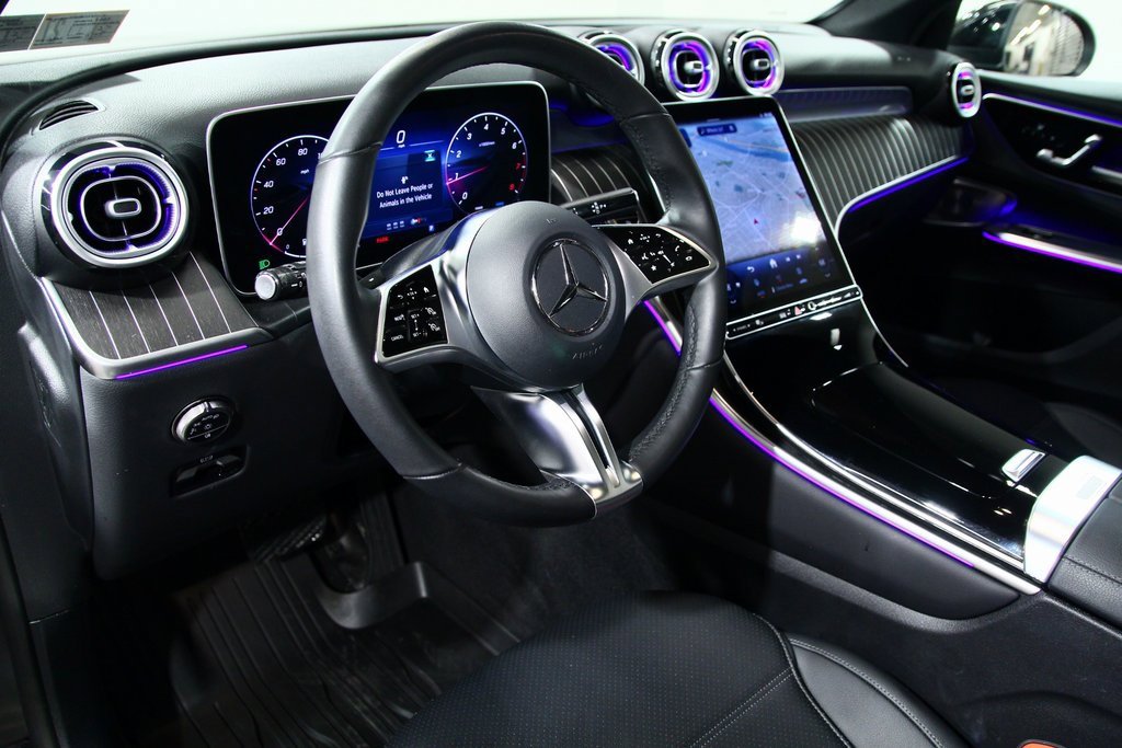 Used 2025 Mercedes-Benz GLC 300 GLC 300 image 5