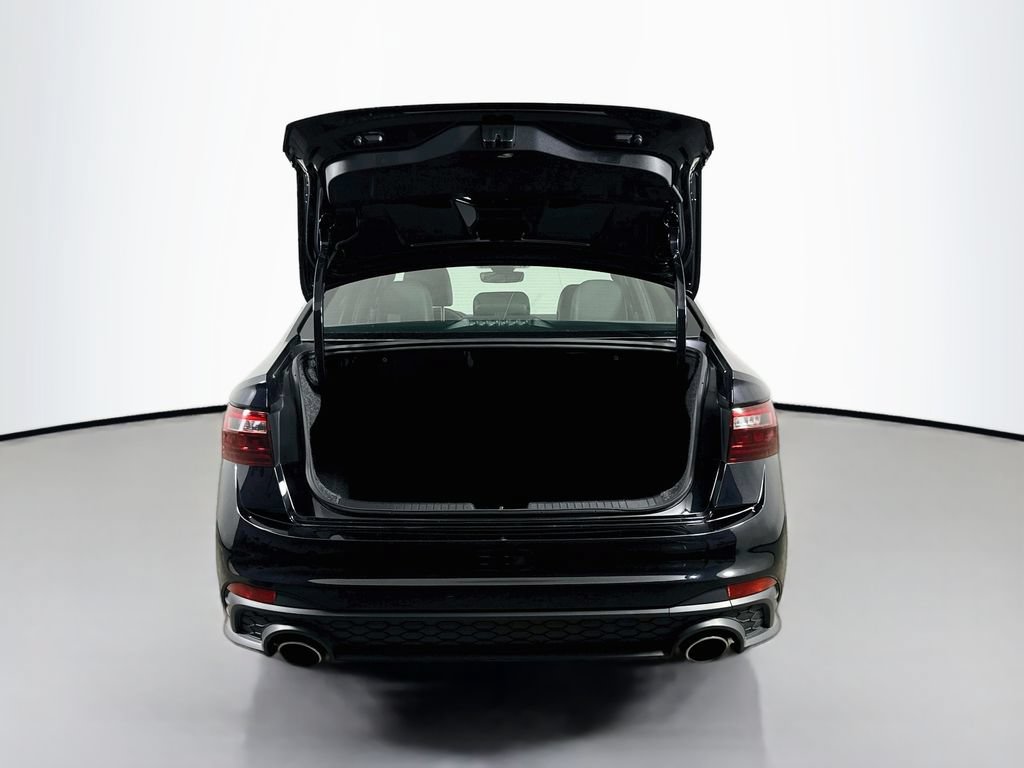 Used 2025 Volkswagen Jetta GLI Autobahn FWD image 34