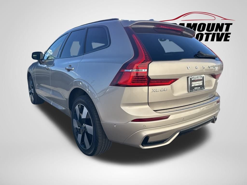 Used 2024 Volvo XC60 T8 Plus w/ Protection Package Premier image 5