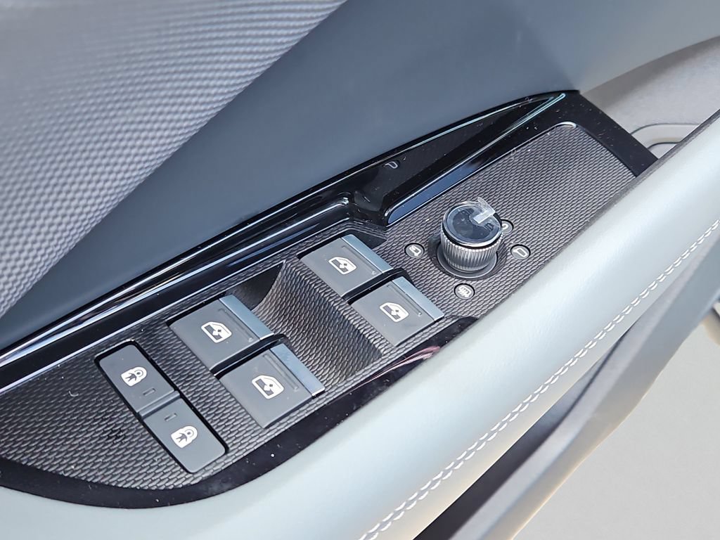 New 2026 Audi Q3 quattro 2.0T AWD/4WD image 19
