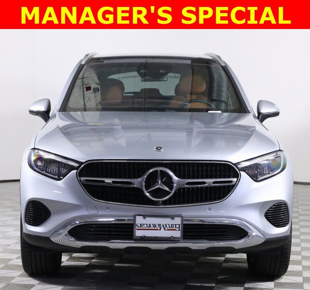 Certified 2026 Mercedes-Benz GLC 300 4MATIC image 2