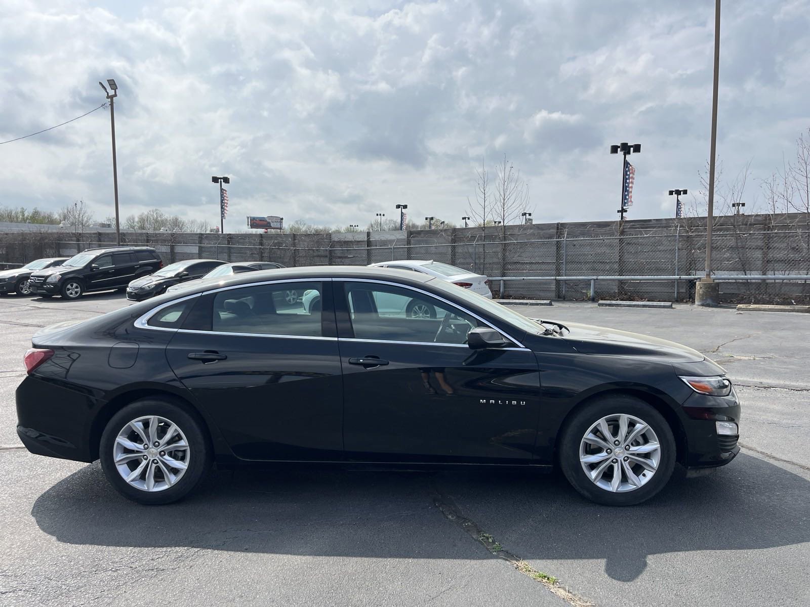 Used 2021 Chevrolet Malibu LT image 6