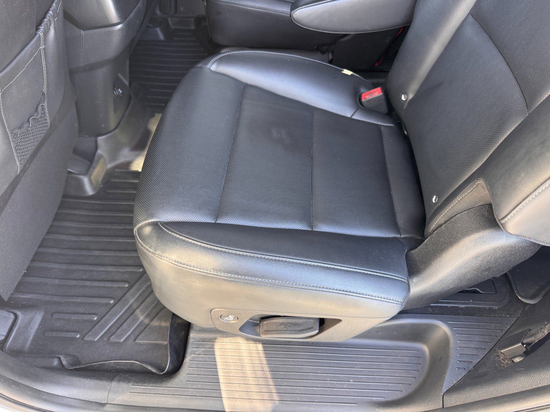 Used 2021 Kia Telluride S image 46