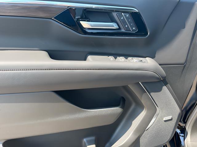 New 2026 Chevrolet Tahoe Premier image 15