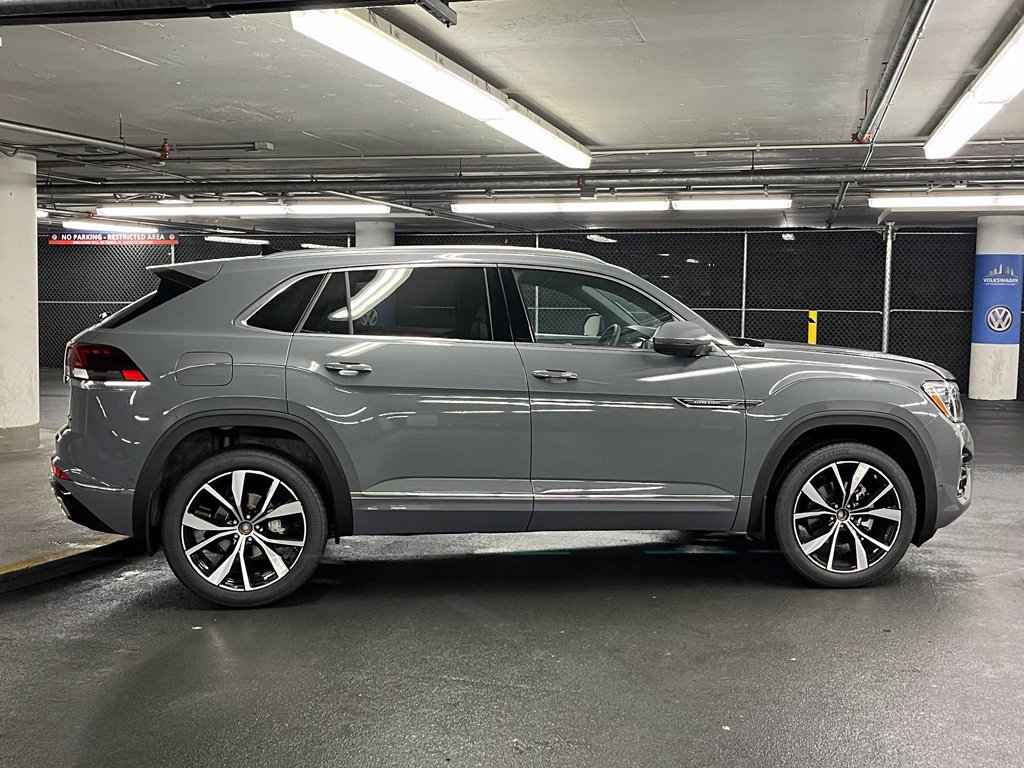 New 2026 Volkswagen Atlas Cross Sport SEL Premium R-Line AWD/4WD image 41