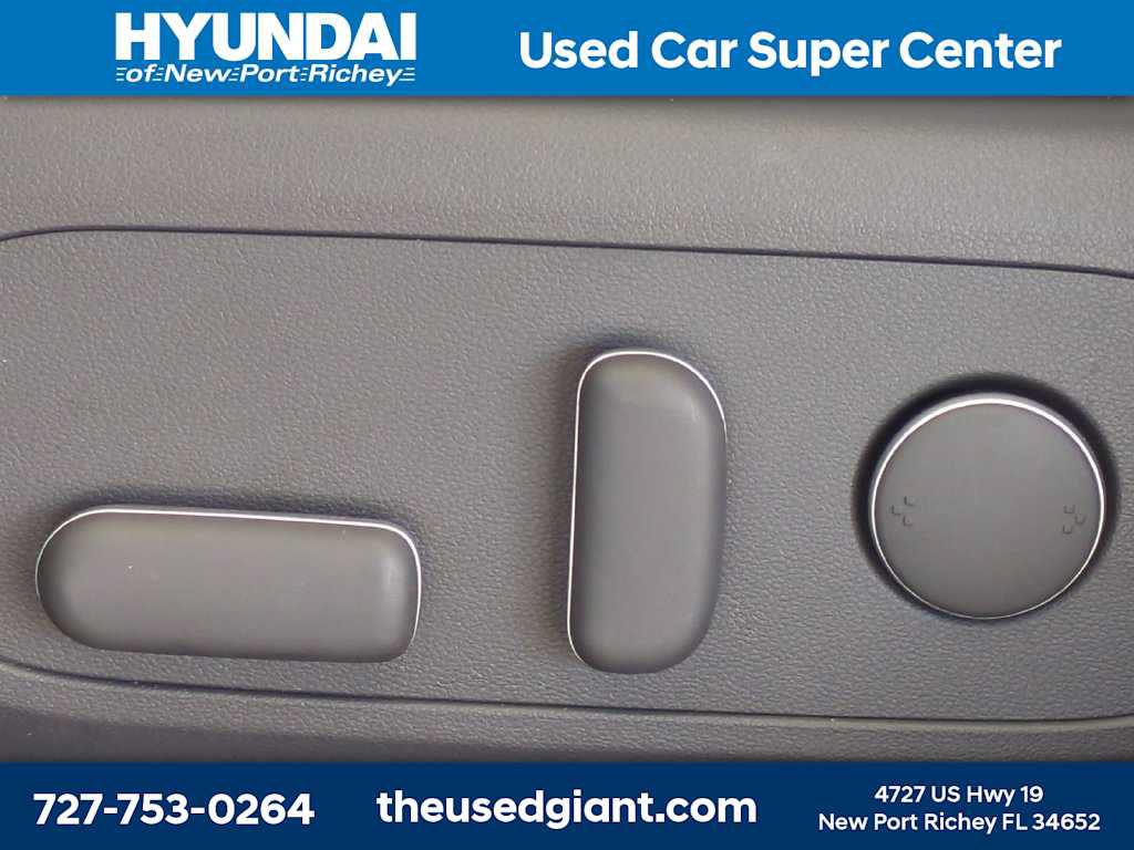 Used 2026 Hyundai Kona Limited FWD image 22