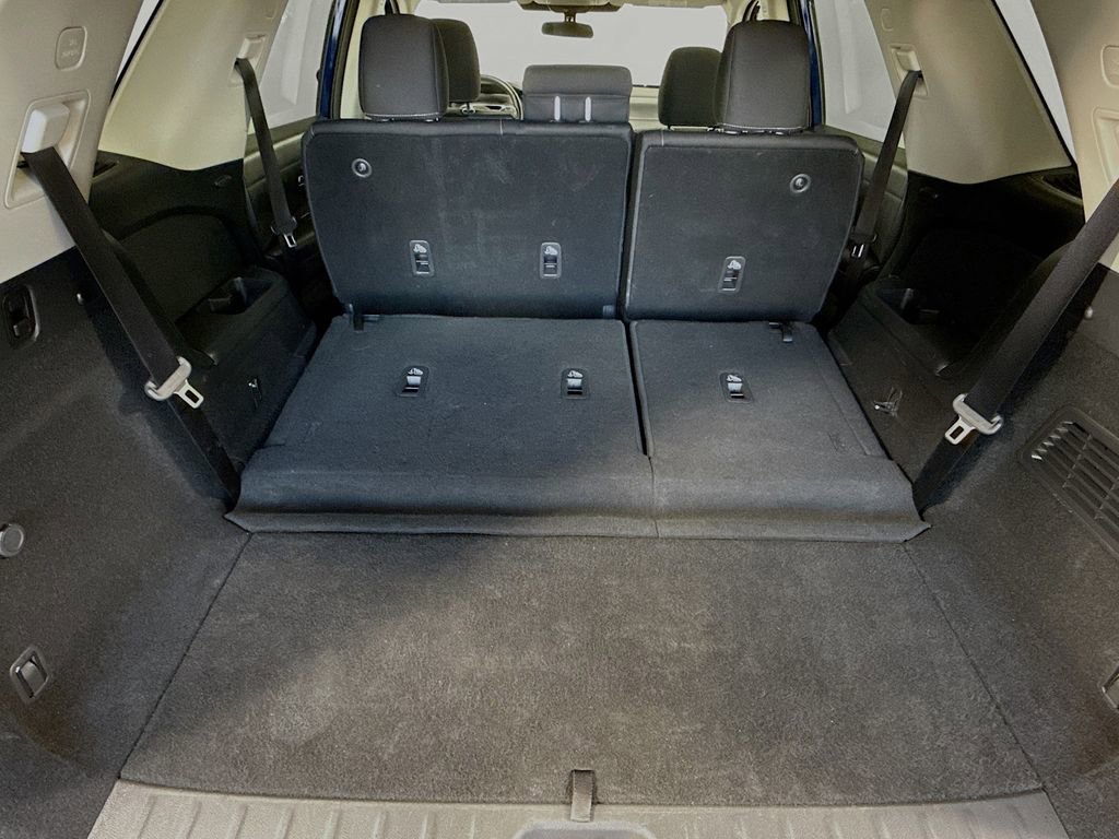 Used 2022 Nissan Pathfinder SV image 26